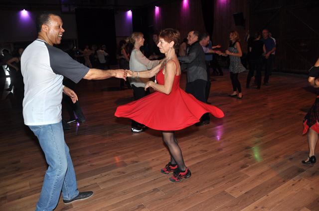 min 2014 12 21 station danse 419